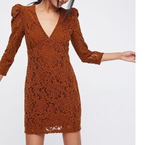 NWOT FREE PEOPLE Dana's Bodycon Lace Dress S